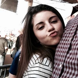 Meet your Posher, Tessa