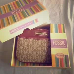 Fossil coin wallet