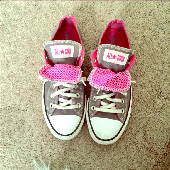 PINK & GRAY CONVERSE