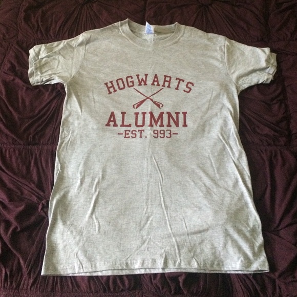 Hogwarts Alumni Tee