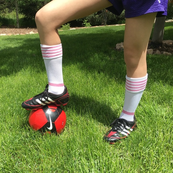 Adidas Puntero Soccer Cleats