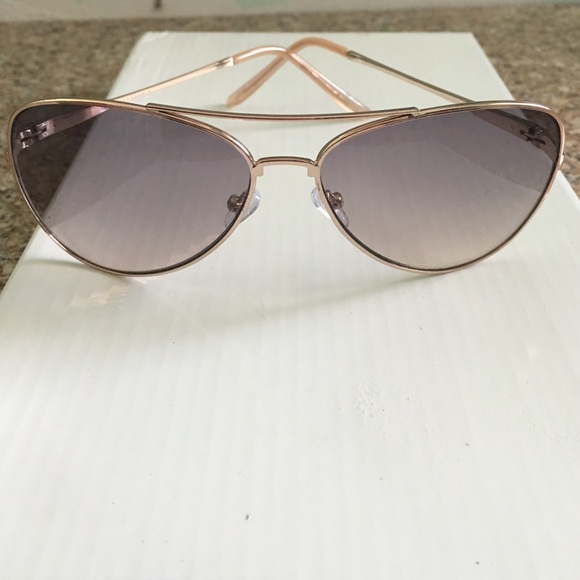 LC sunglasses - Picture 2 of 2