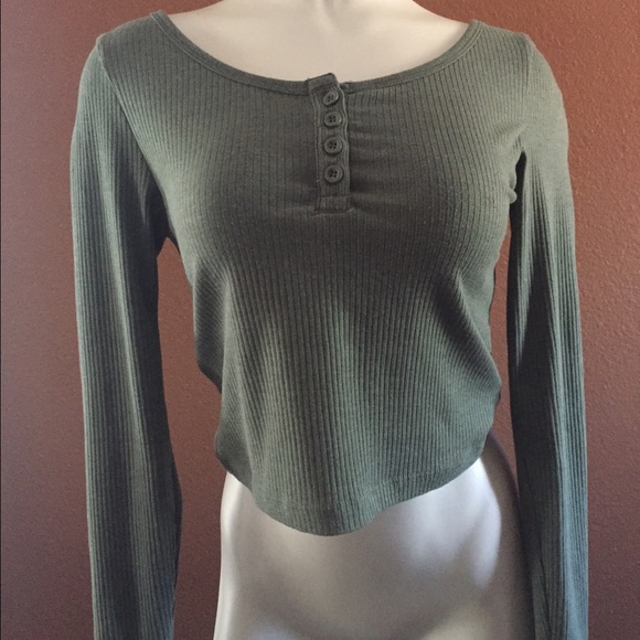 H&M Long Sleeve Crop Top