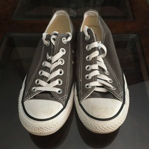 Ladies Converse LowTops