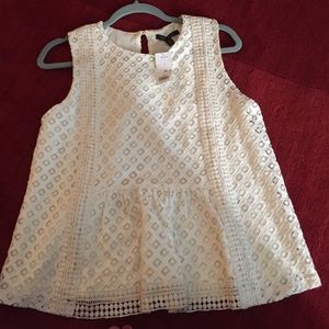 New with tags banana republic sleeveless lacy top