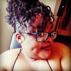 Meet your Posher, Janae