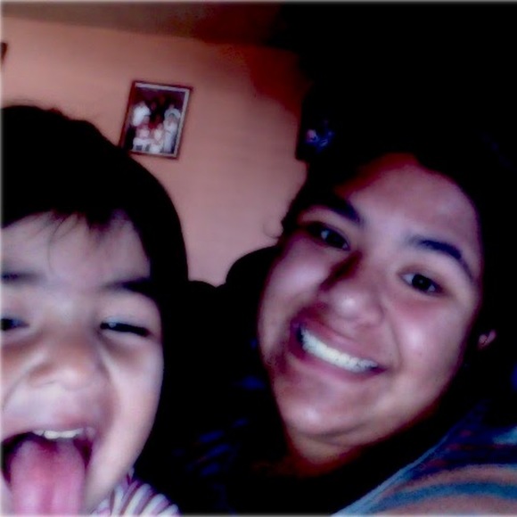 Meet your Posher, Stephanie