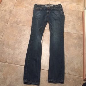 Straight Legged Jeans Low Rise