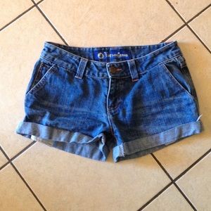 Cuffed Jen shorts