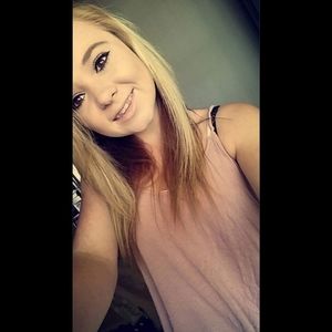 Meet your Posher, Jeanney