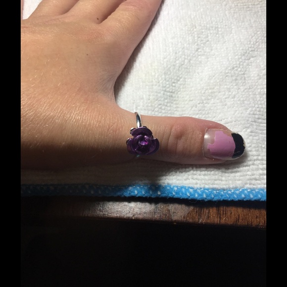 SOLD OUT Cute Light Purple Rose Ring - Picture 4 of 4