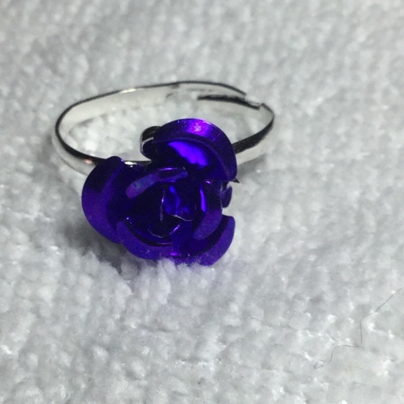 Jewelry - Cute Indigo Rose Ring