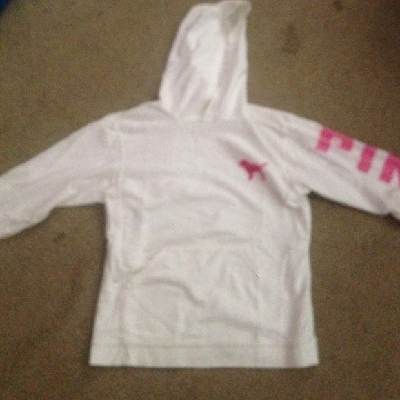 Vs PINK sweatshirt basically new only worn once