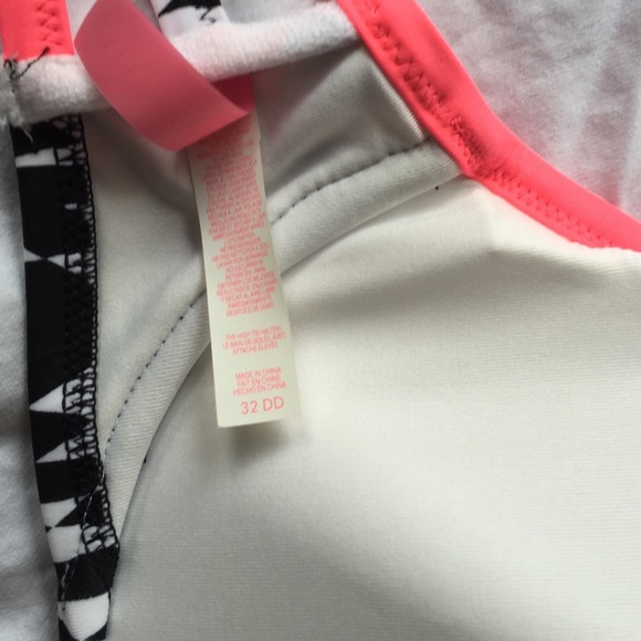 VS the high tie halter Bikini top - Picture 3 of 3