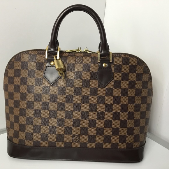 Louis Vuitton Handbags - 💥SOLD💥100% Authentic Louis Vuitton Damier Alma