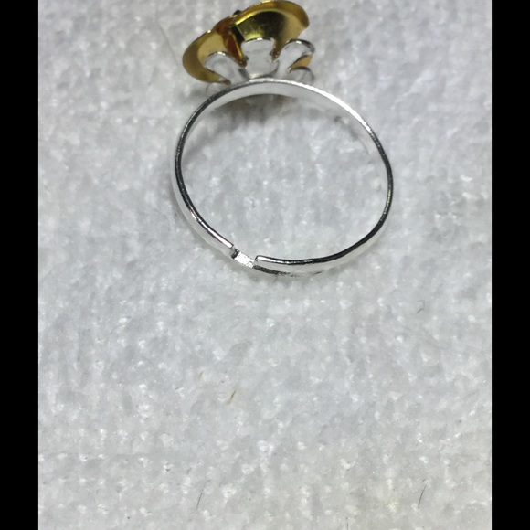 SOLD OUT Cute Yellow Rose Ring - Picture 3 of 4