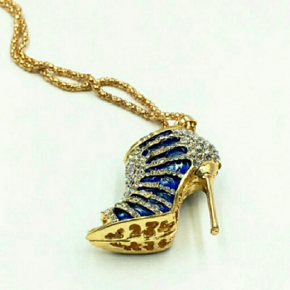 👠SALE👡Betsey J Swarovski Crystal Heel Necklace - Picture 4 of 4