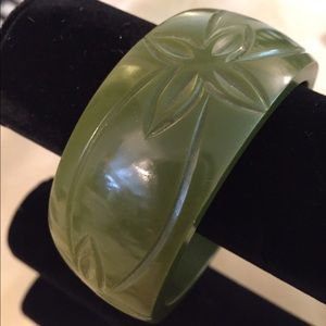 Chunky Green Cuff with Floral Engraving