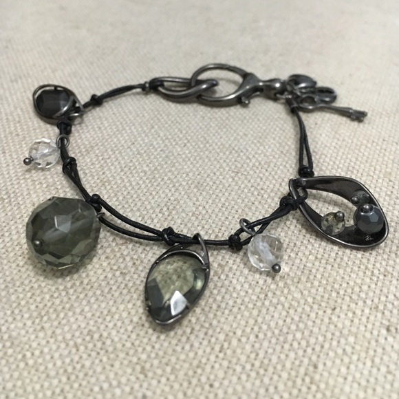 Gorgeous fossil leather bracelet - Picture 2 of 3