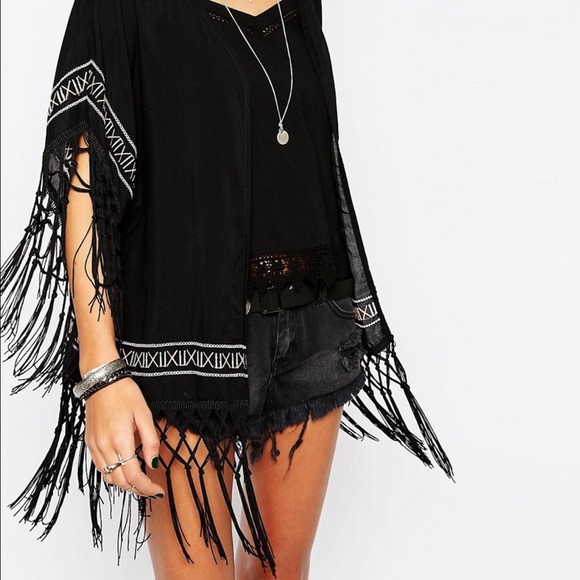 SOLD Lira black fringe kimono - Picture 2 of 3
