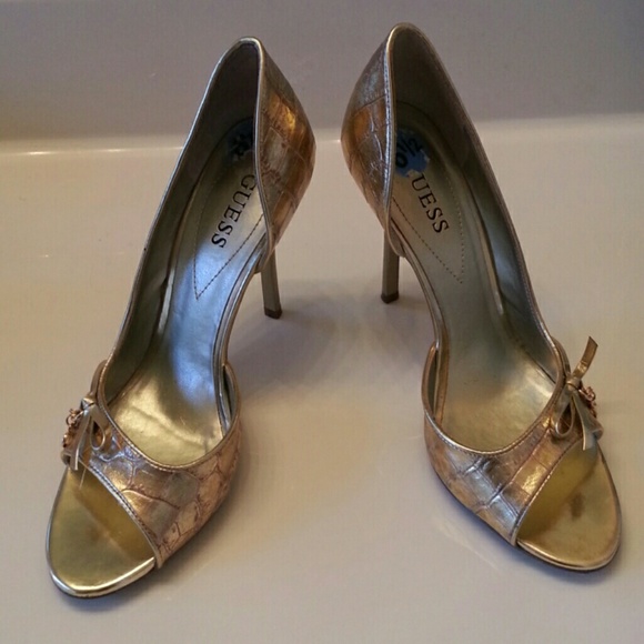 Guess Gold Heels