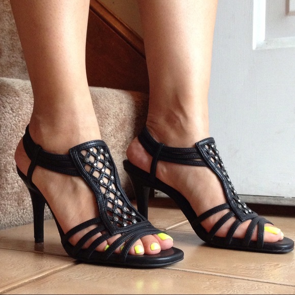 New York Transit Famous Lady Sandal Pumps