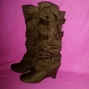 Chocolate Brown calve boot