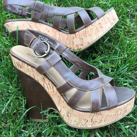 Bakers wedges - Picture 2 of 3