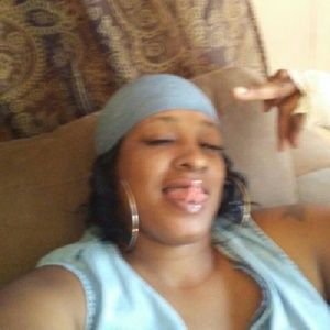 Meet your Posher, Nikki