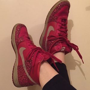 *RARE* NIKE DUNKS