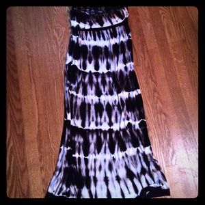 Tie-dyed maxi skirt w/roll down waist
