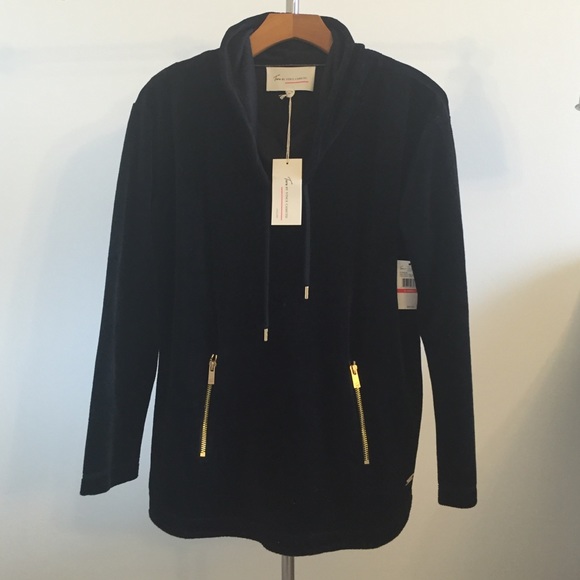 NWT Vince Camuto Cowl Velour Sweatshirt