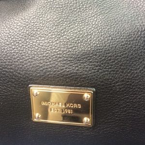 Trade💥 Michael kors black leather bag