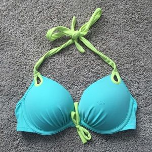 VS Pink 32C Swim Top!