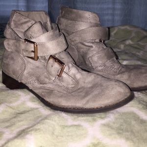Pacsun booties