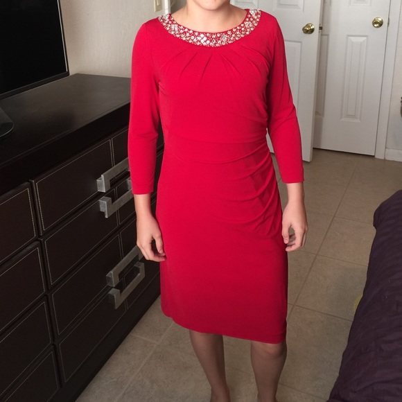 Tahari Arthur S. Levine