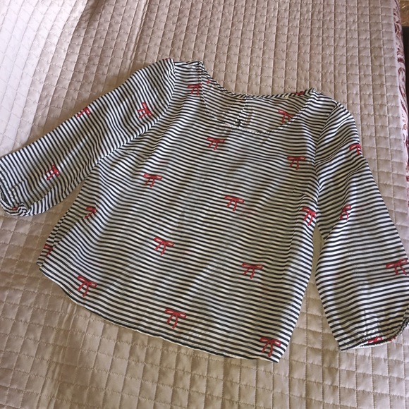 Black and white stripe short blouse with red bows!