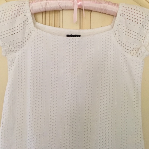 ❌SOLD❌🎉HOST PICK🎉 Beautiful THEORY White Dress - Picture 4 of 4