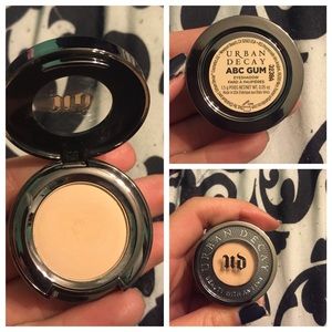 Urban decay single eye shadow