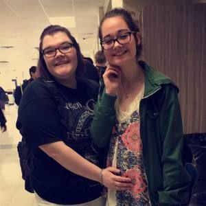 Meet your Posher, Veronica