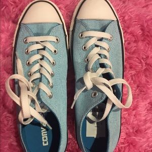 BRAND NEW light blue converse all star