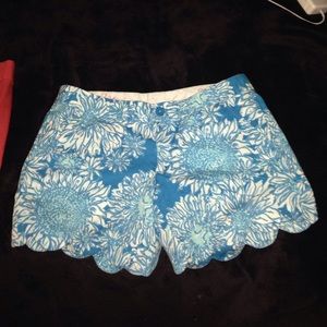 Lilly Pulitzer shorts. Size 0.