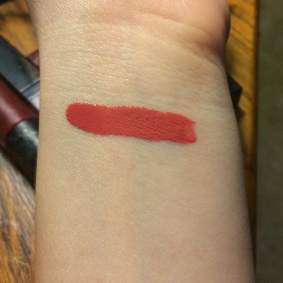 Cailyn extreme matte tint - Picture 3 of 3