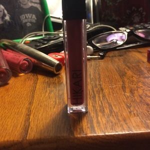 Hikari lip gloss