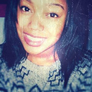 Meet your Posher, Malika