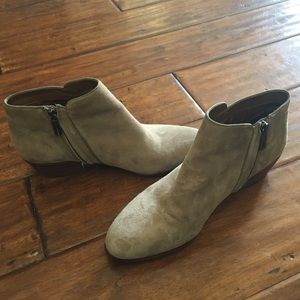 Sam Edelman petty booties!