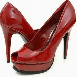 Paprika red peep toe platform pump