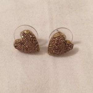 Betsey Johnson heart earrings