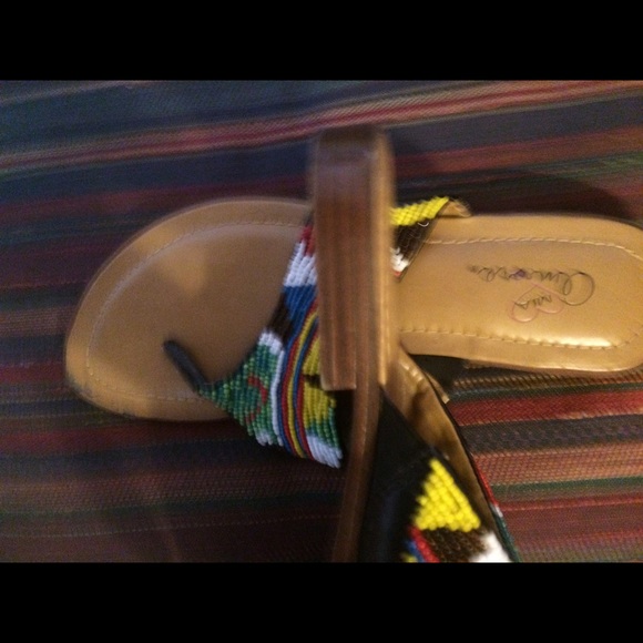Colorful sandals - Picture 3 of 3