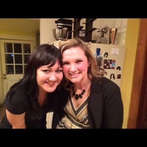 Meet your Posher, Laura